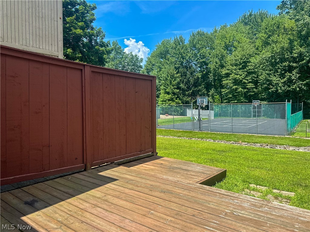105 Topaz Trail Cortland OH 44410