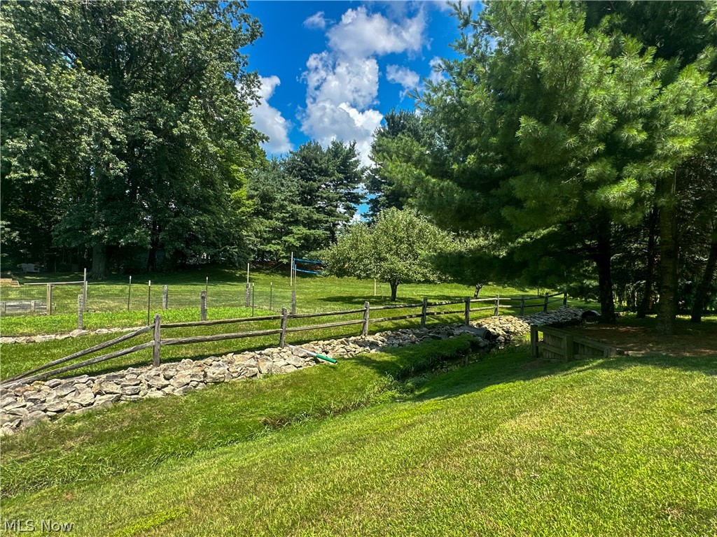 105 Topaz Trail Cortland OH 44410