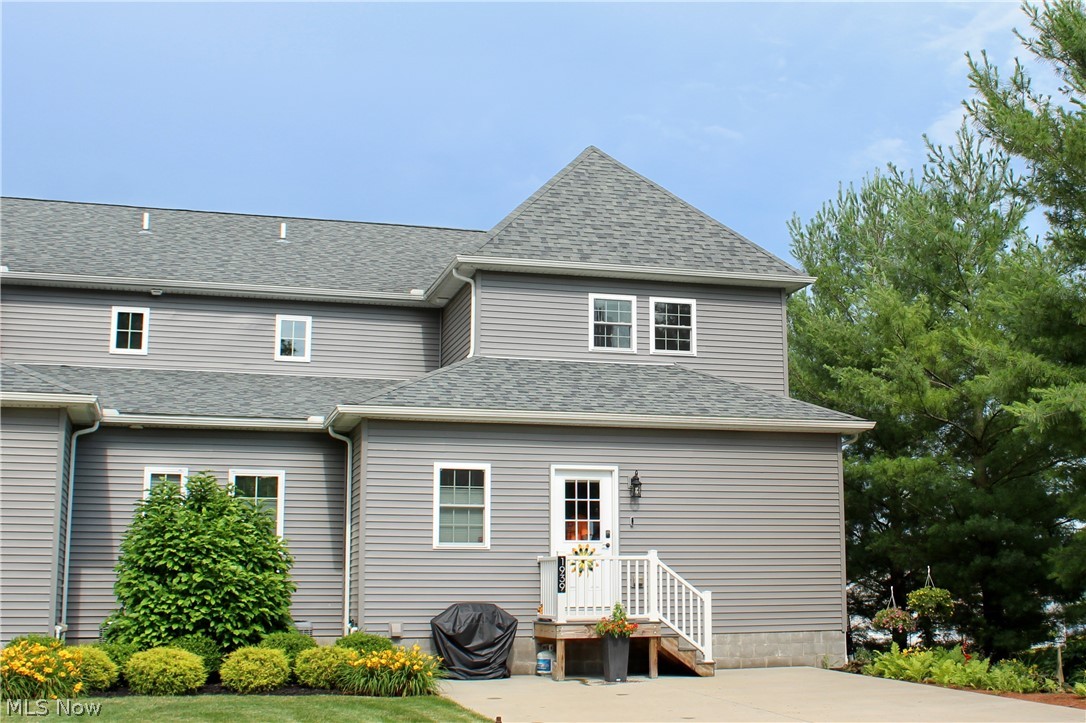 1939 Craig Drive Lake Milton OH 44429