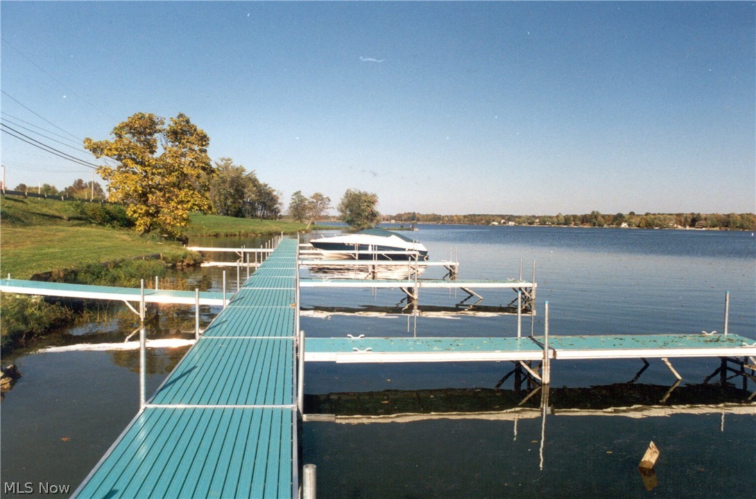 1939 Craig Drive Lake Milton OH 44429