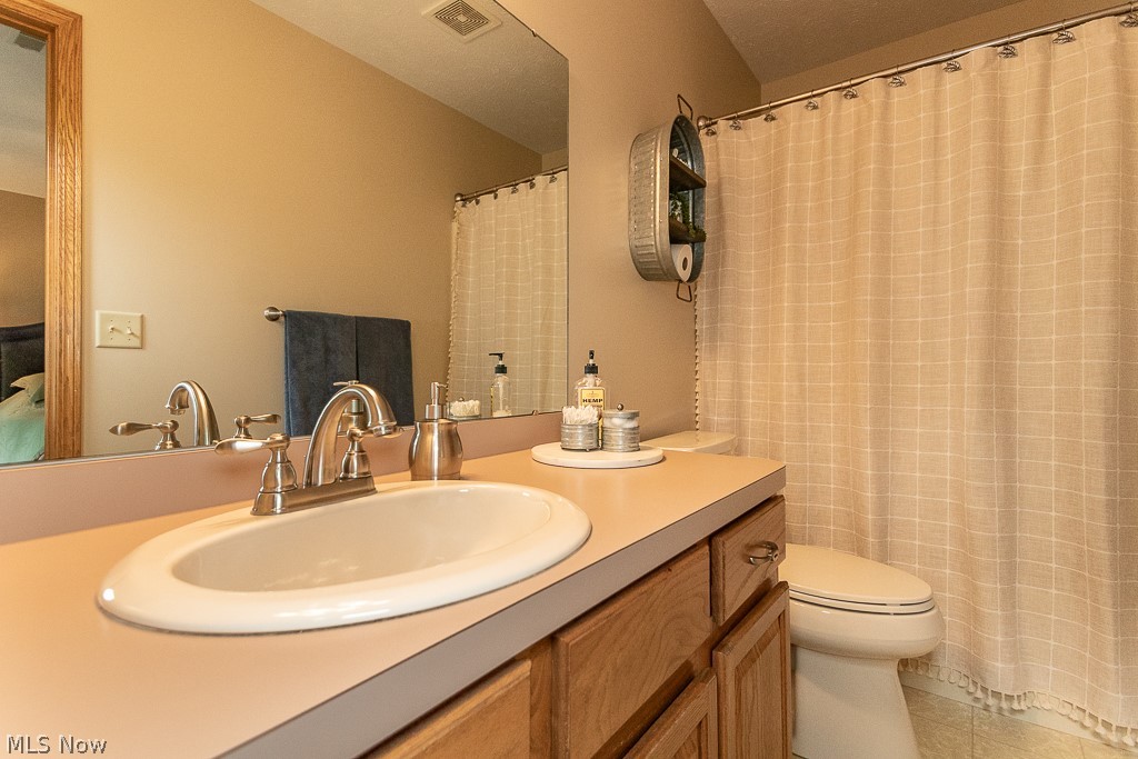 5270 Queen Ann Way Perry OH 44077