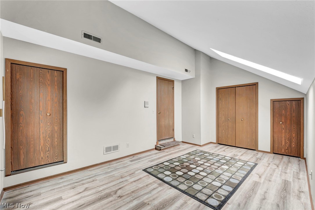 4705 Mayfield Road South Euclid OH 44121