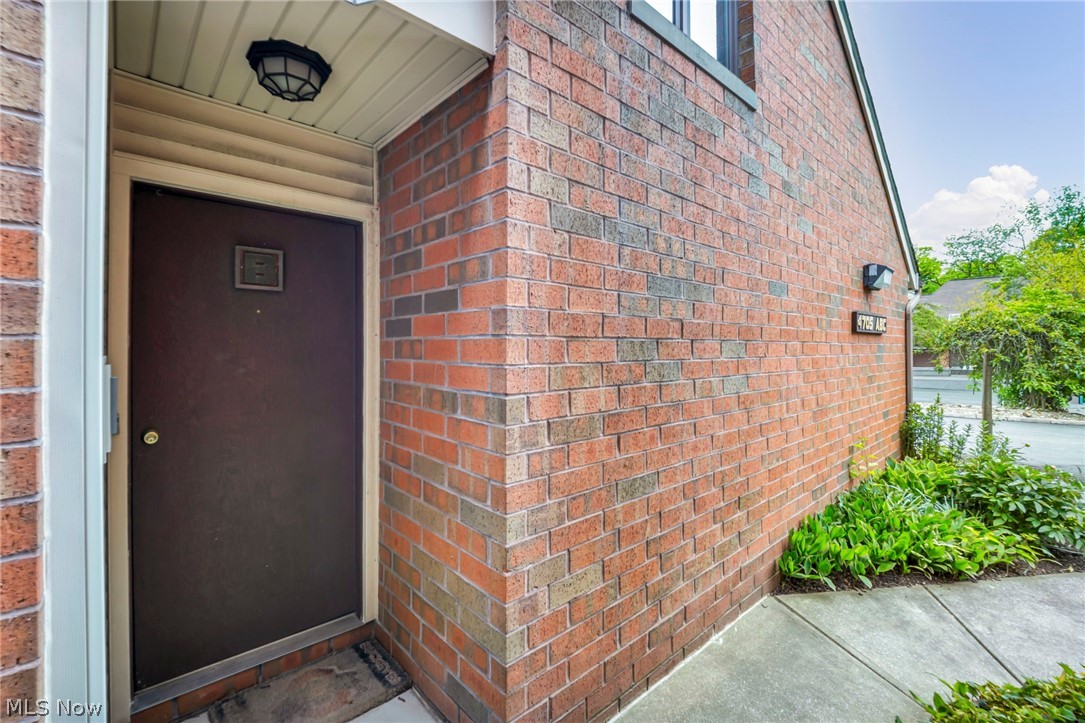 4705 Mayfield Road South Euclid OH 44121