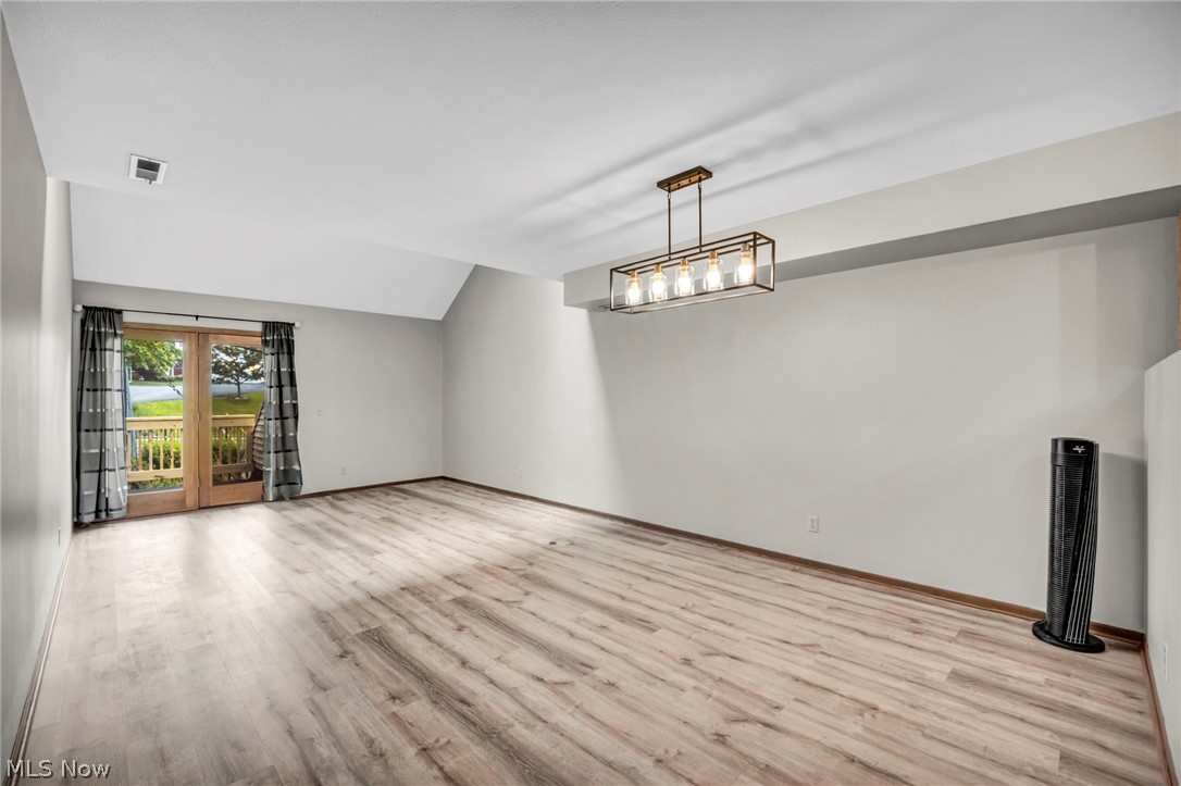4705 Mayfield Road South Euclid OH 44121