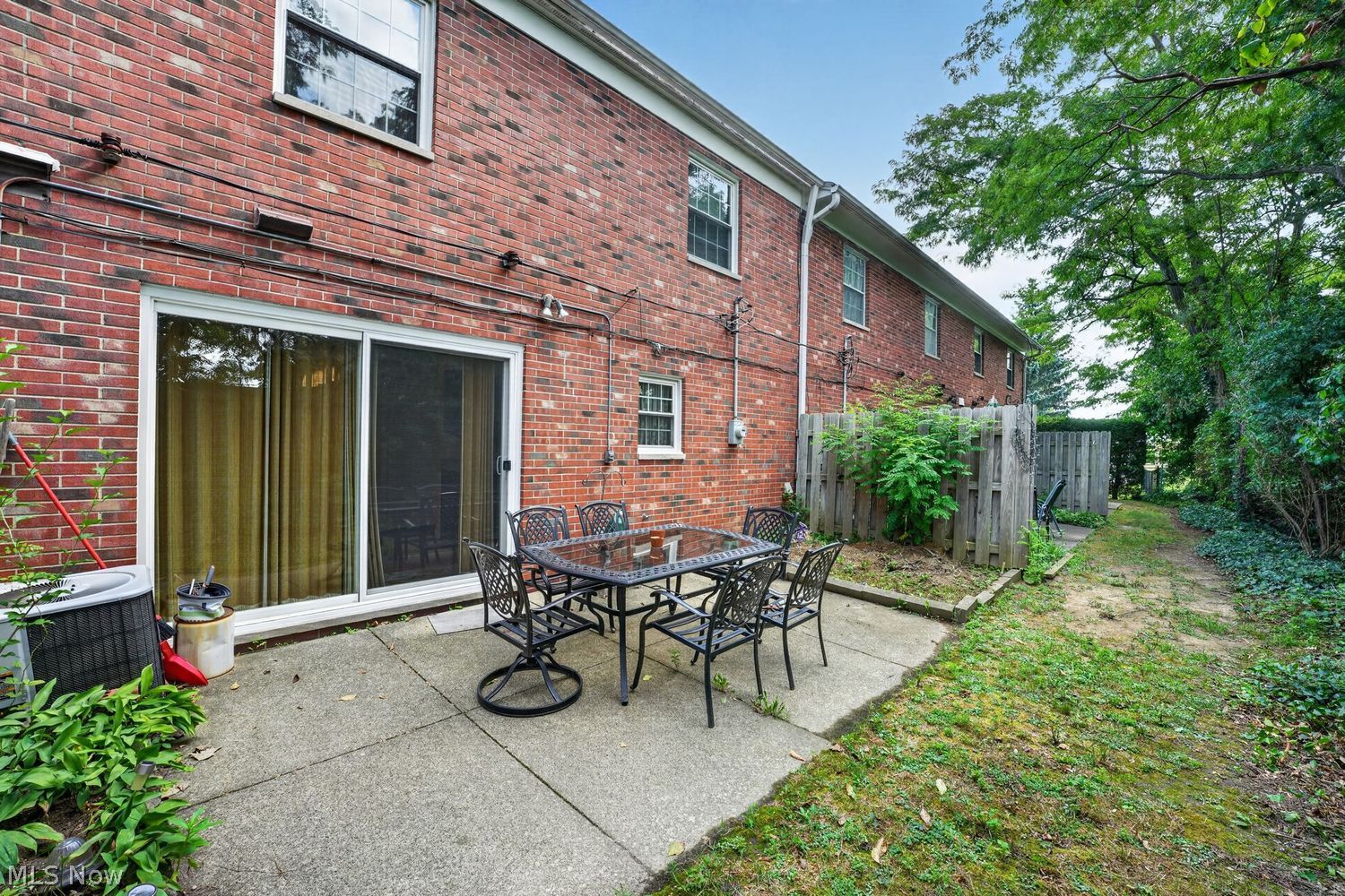 116 Chatham Way Cleveland OH 44124