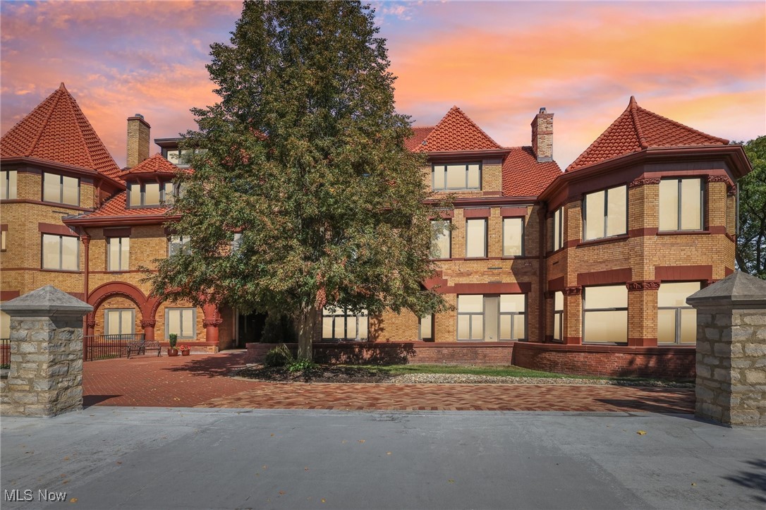 23200 Lake Road Bay Village OH 44140