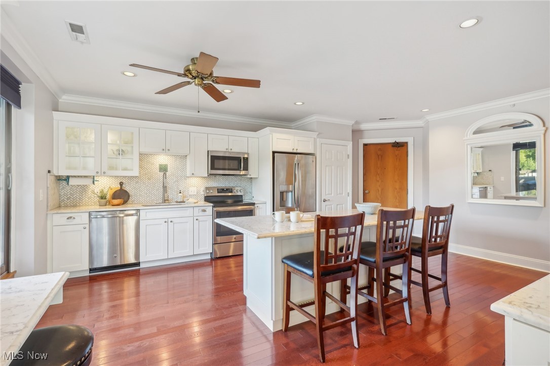 23200 Lake Road Bay Village OH 44140