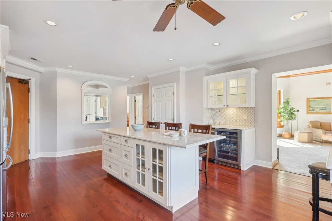23200 Lake Road Bay Village OH 44140