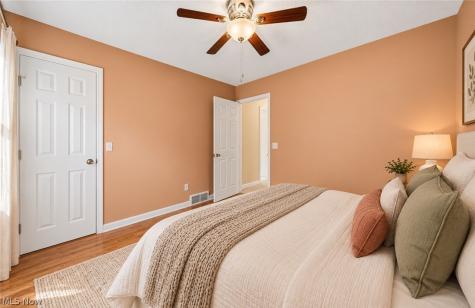 380 Chesapeake Cove Painesville OH 44077