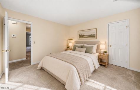 380 Chesapeake Cove Painesville OH 44077