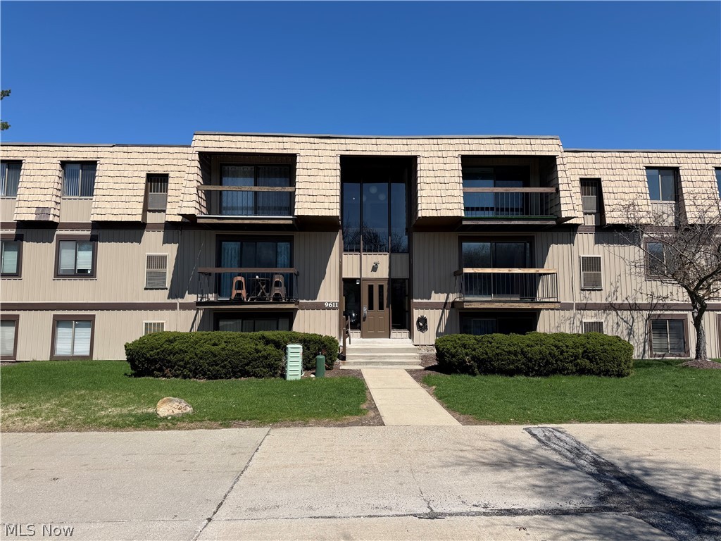 9611 Sunrise Boulevard North Royalton OH 44133