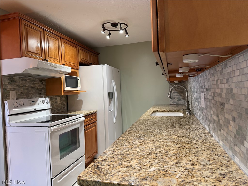 9611 Sunrise Boulevard North Royalton OH 44133