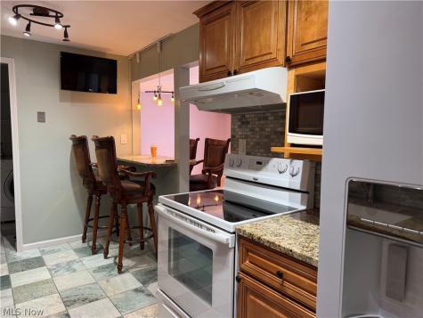 9611 Sunrise Boulevard North Royalton OH 44133