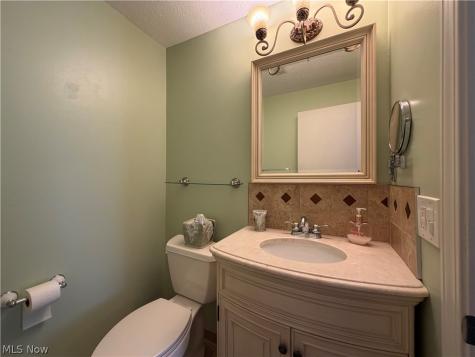 9611 Sunrise Boulevard North Royalton OH 44133
