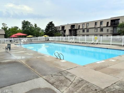 9611 Sunrise Boulevard North Royalton OH 44133