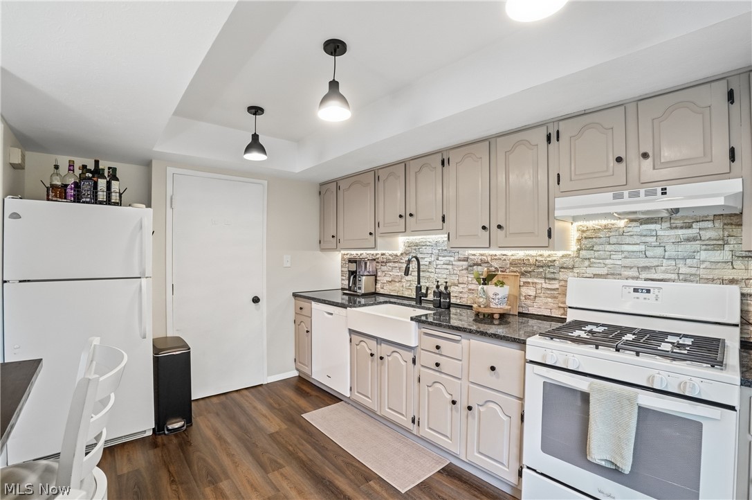 26639 Sprague Road Olmsted Falls OH 44138