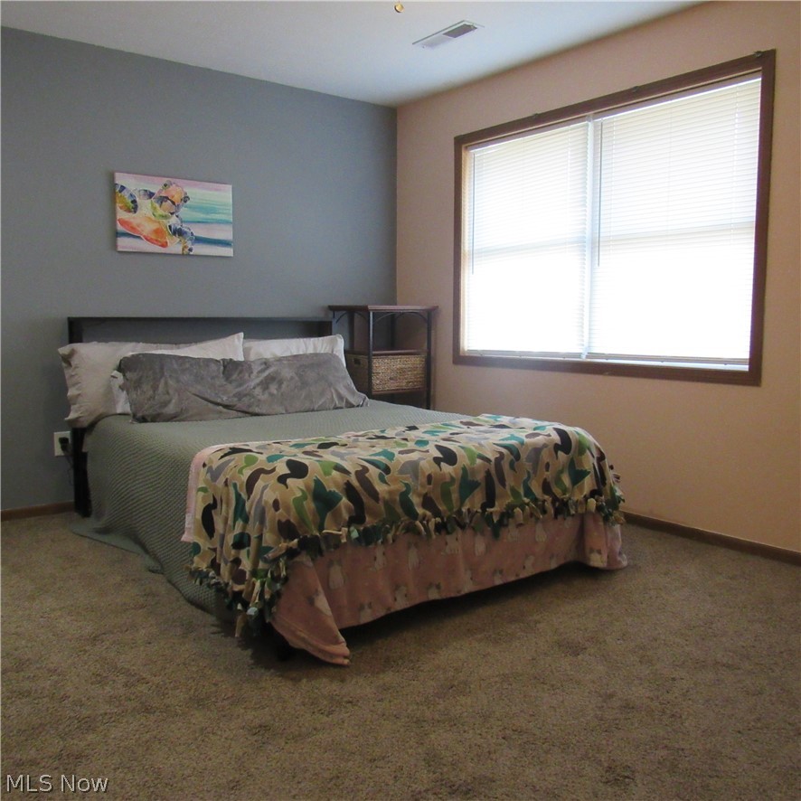 239 Portage Lakes Drive Akron OH 44319