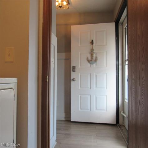 239 Portage Lakes Drive Akron OH 44319
