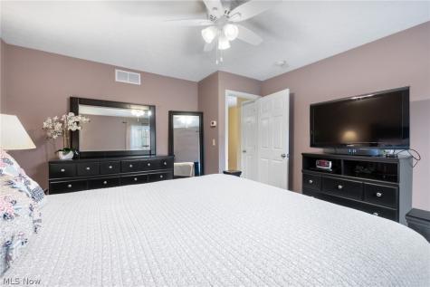 342 Angela Lane Avon Lake OH 44012
