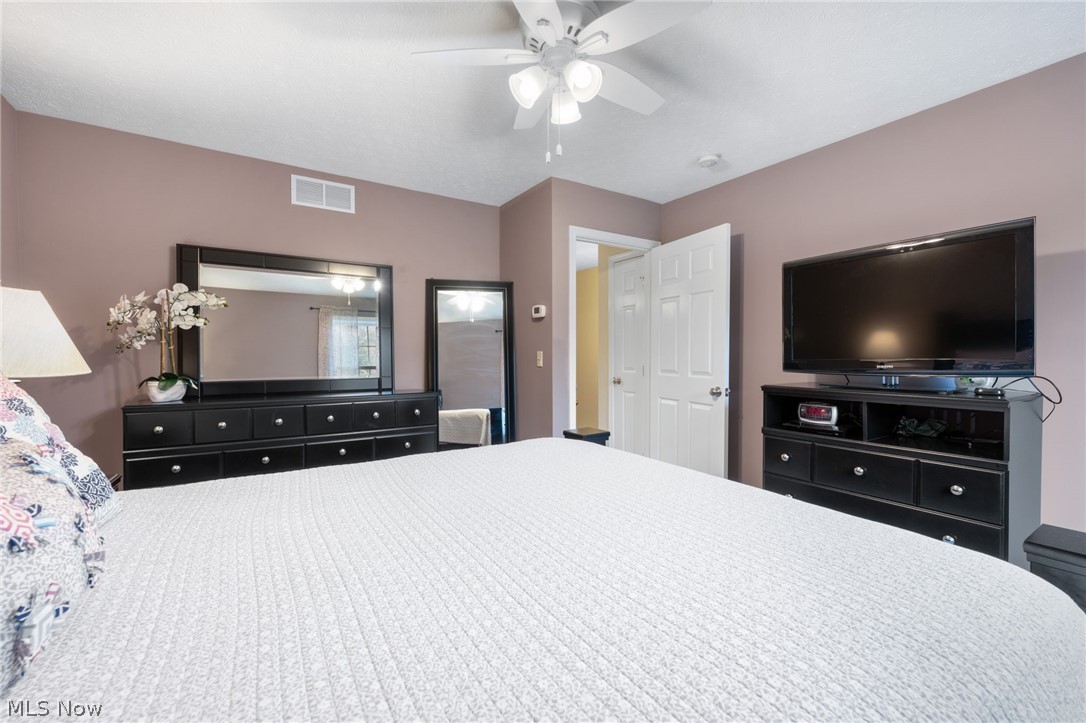 342 Angela Lane Avon Lake OH 44012