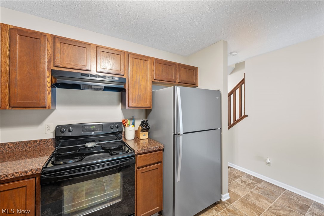 342 Angela Lane Avon Lake OH 44012