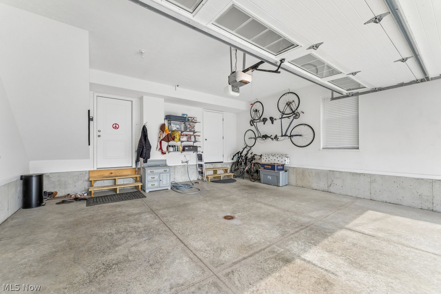 2069 W 34th Place Cleveland OH 44113