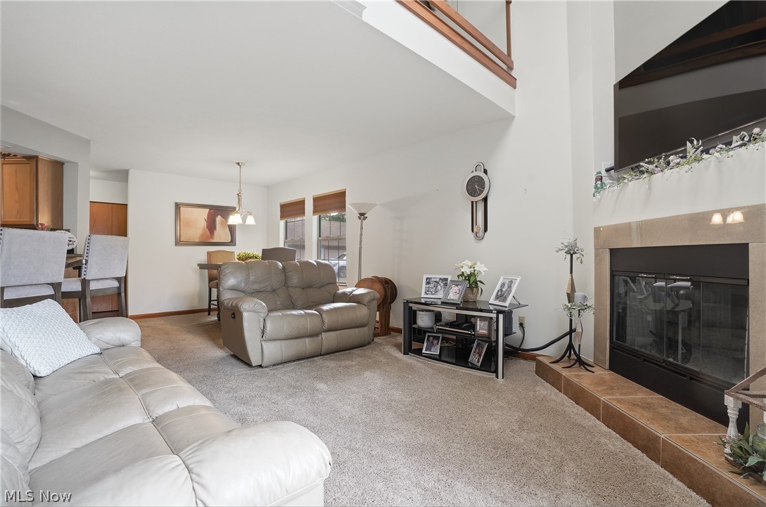 127 S Bayshore Drive Columbiana OH 44408