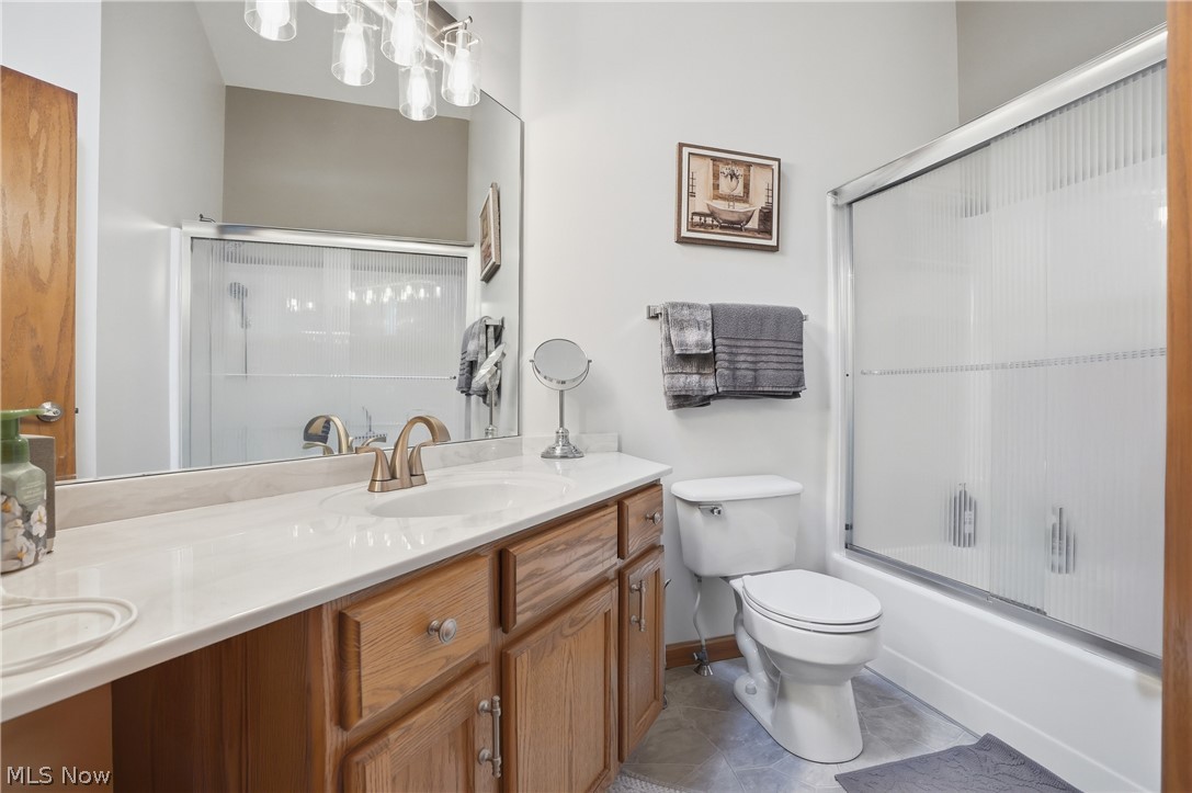 127 S Bayshore Drive Columbiana OH 44408