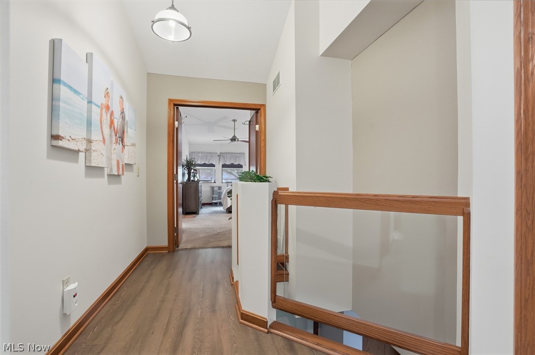 127 S Bayshore Drive Columbiana OH 44408