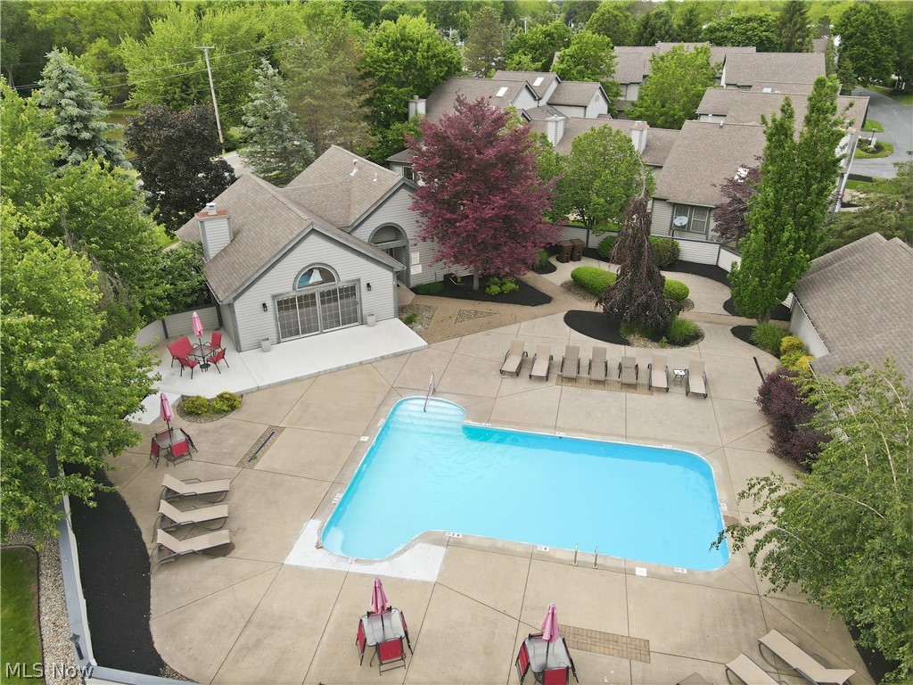127 S Bayshore Drive Columbiana OH 44408