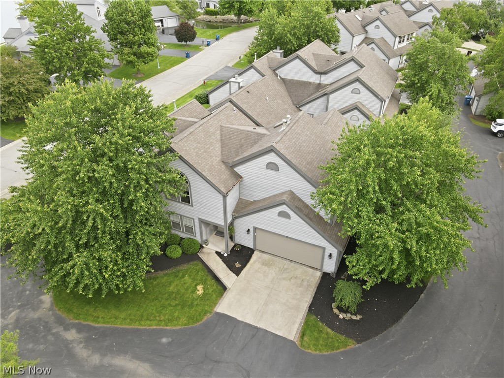 127 S Bayshore Drive Columbiana OH 44408