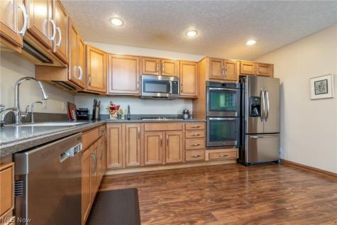 3 Windrush Lane Beachwood OH 44122
