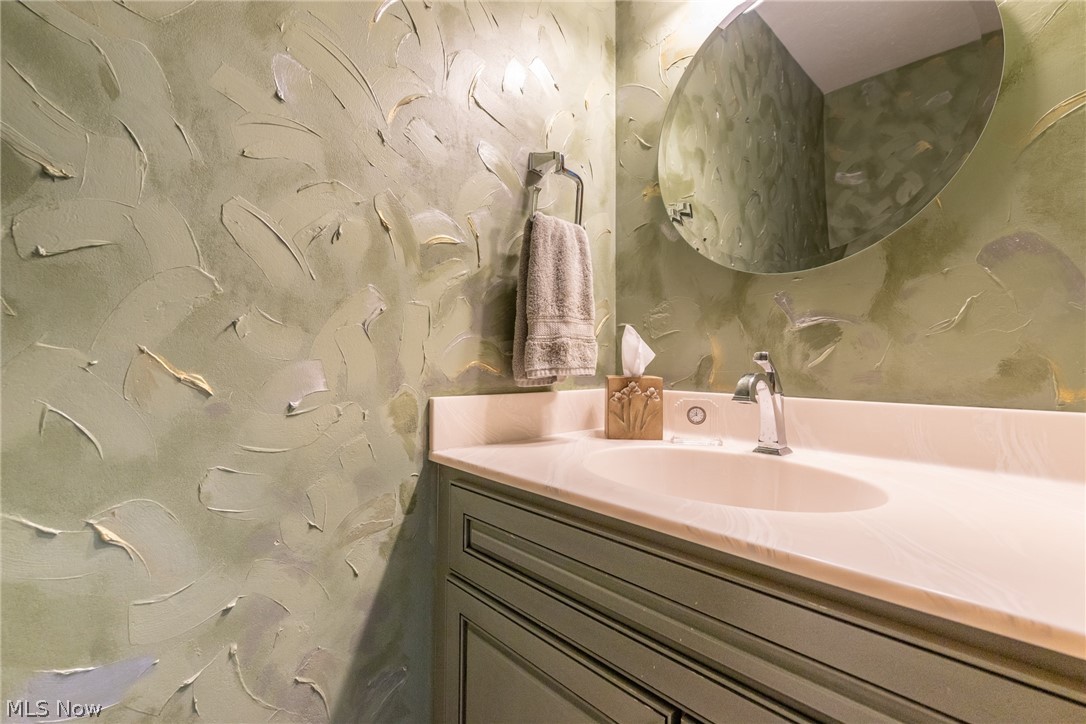 3 Windrush Lane Beachwood OH 44122