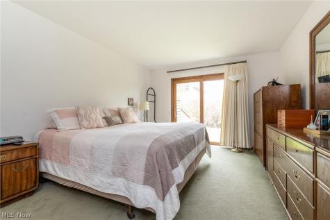 3 Windrush Lane Beachwood OH 44122