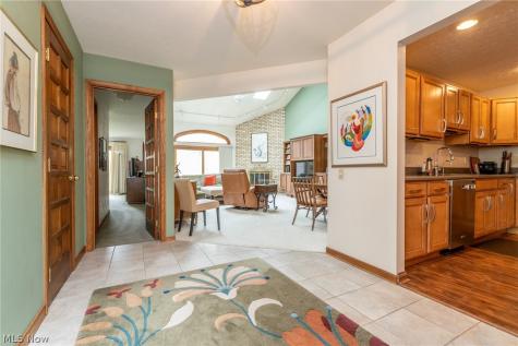 3 Windrush Lane Beachwood OH 44122