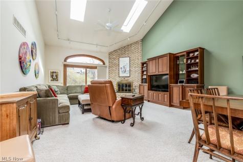 3 Windrush Lane Beachwood OH 44122