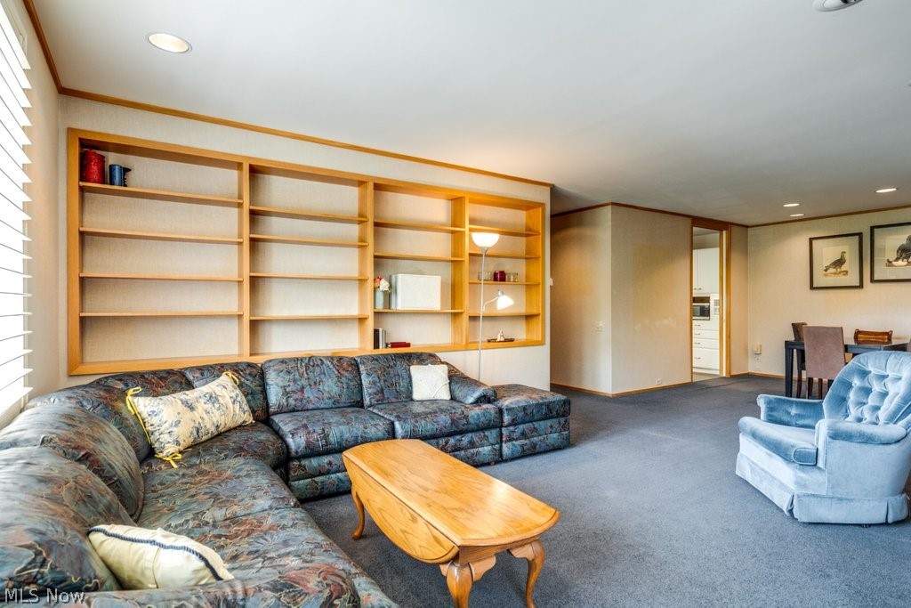 5200 Three Village Drive Lyndhurst OH 44124