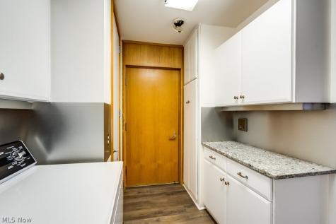 5200 Three Village Drive Lyndhurst OH 44124