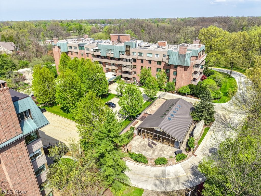 5200 Three Village Drive Lyndhurst OH 44124