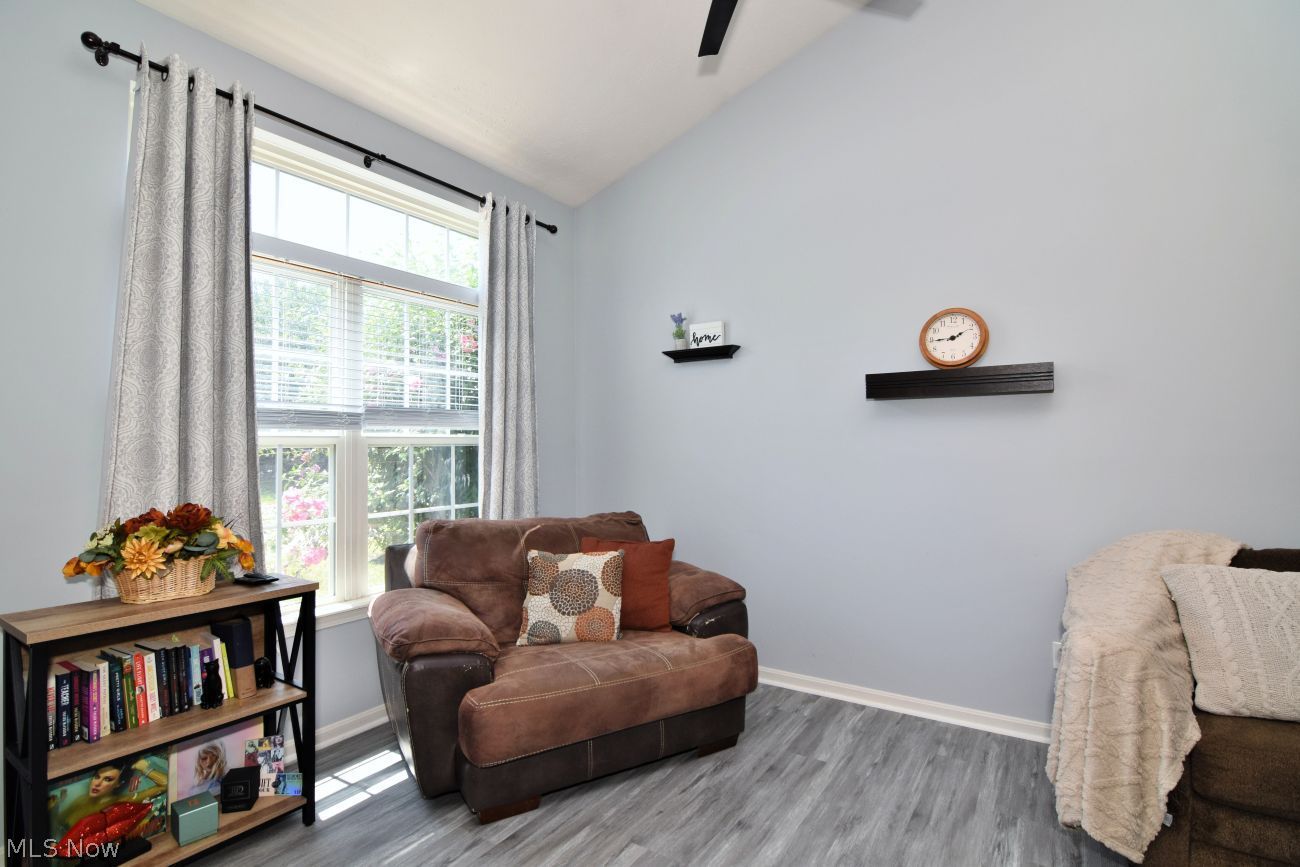 263 Teal Circle Akron OH 44319