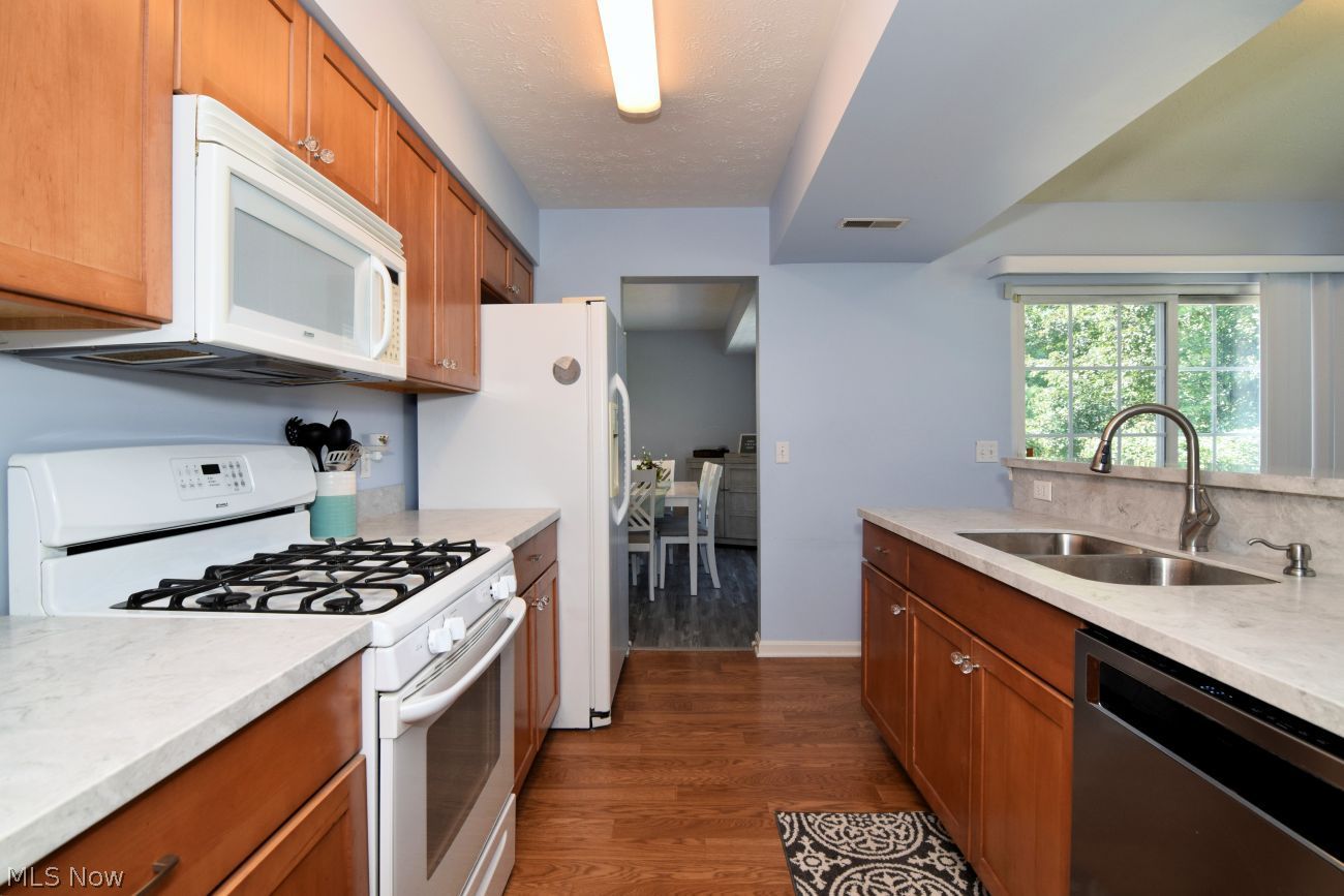 263 Teal Circle Akron OH 44319
