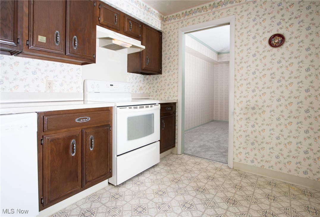 12550 Lake Avenue Lakewood OH 44107