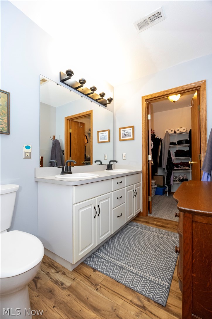 3166 Bayberry Cove Wooster OH 44691