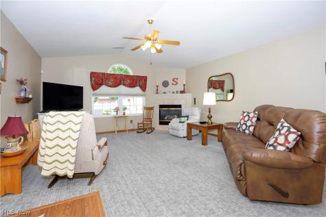3166 Bayberry Cove Wooster OH 44691
