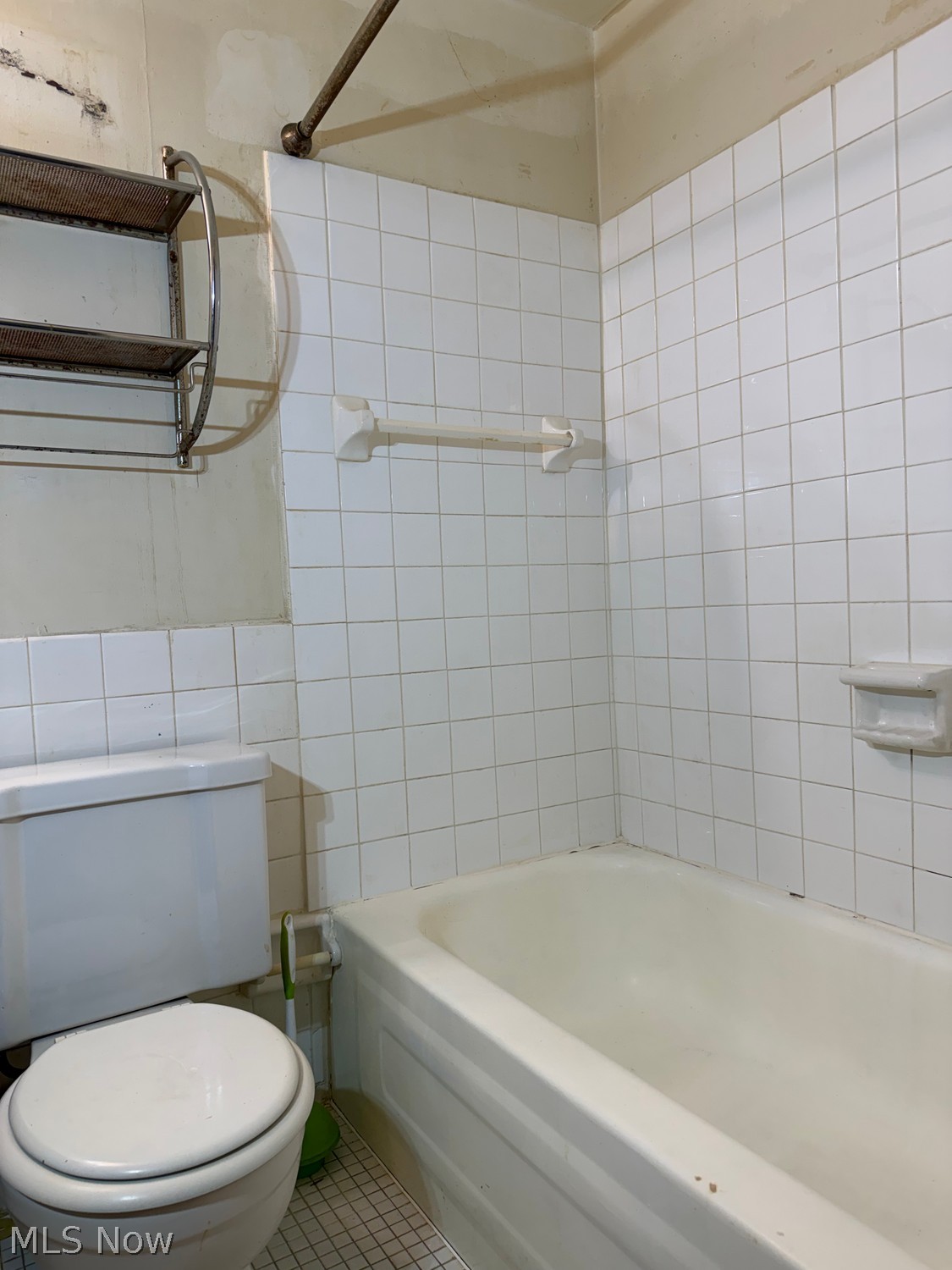 11085 Lake Avenue Cleveland OH 44102