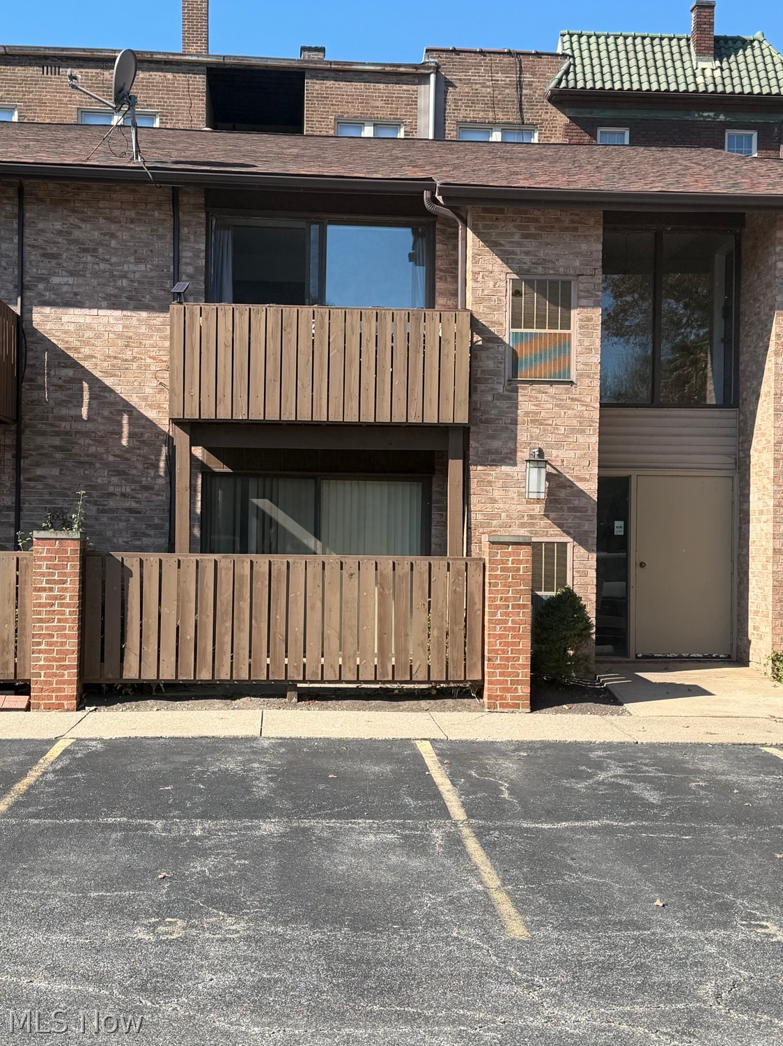 11085 Lake Avenue Cleveland OH 44102
