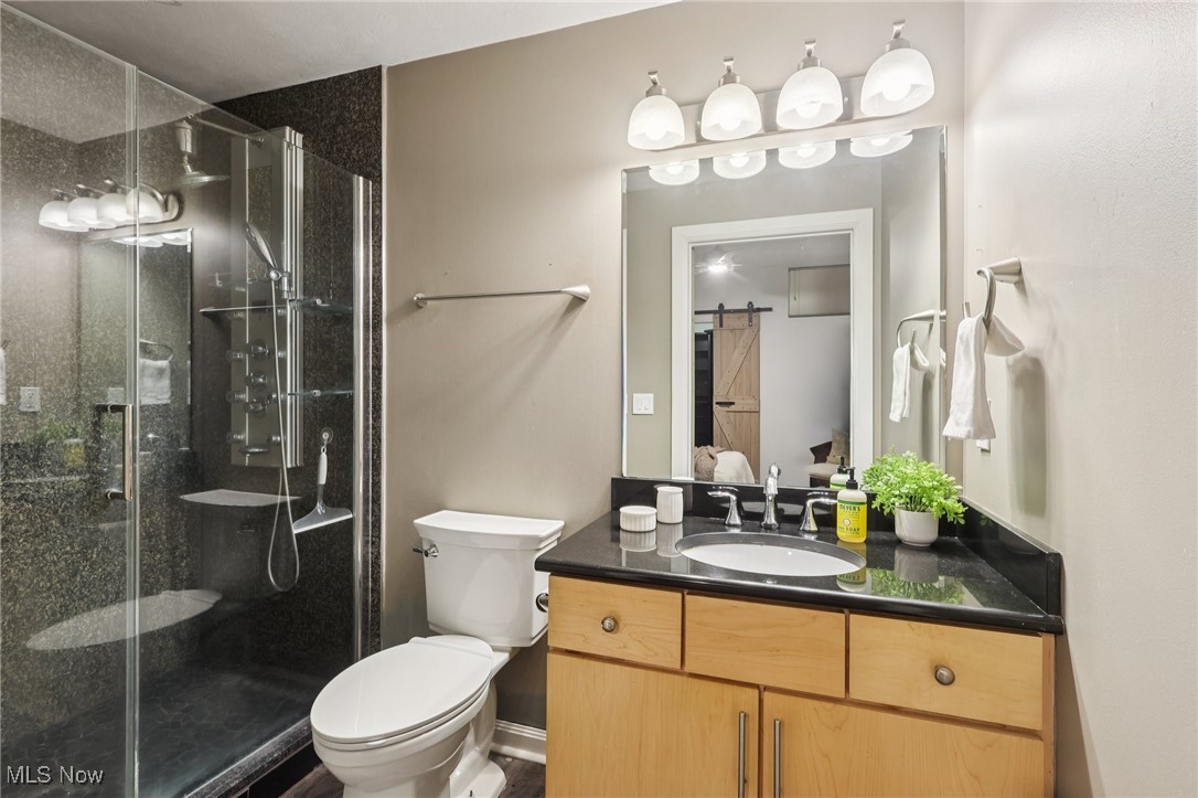 1237 Washington Avenue Cleveland OH 44113