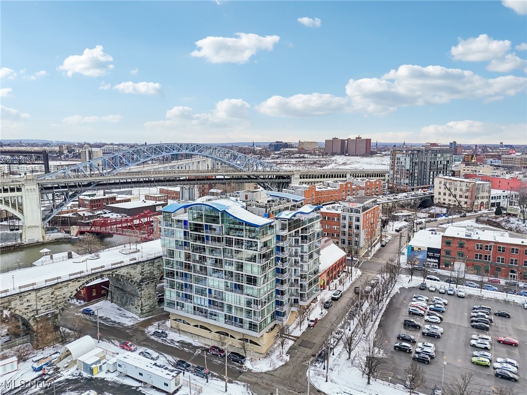 1237 Washington Avenue Cleveland OH 44113