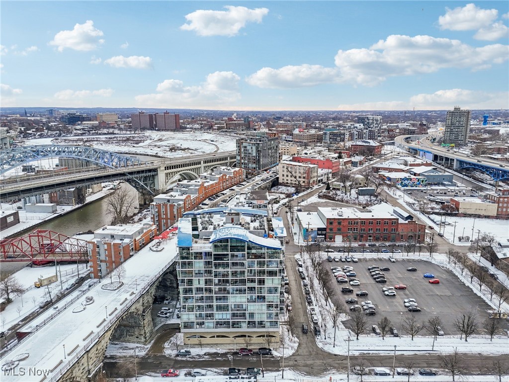 1237 Washington Avenue Cleveland OH 44113