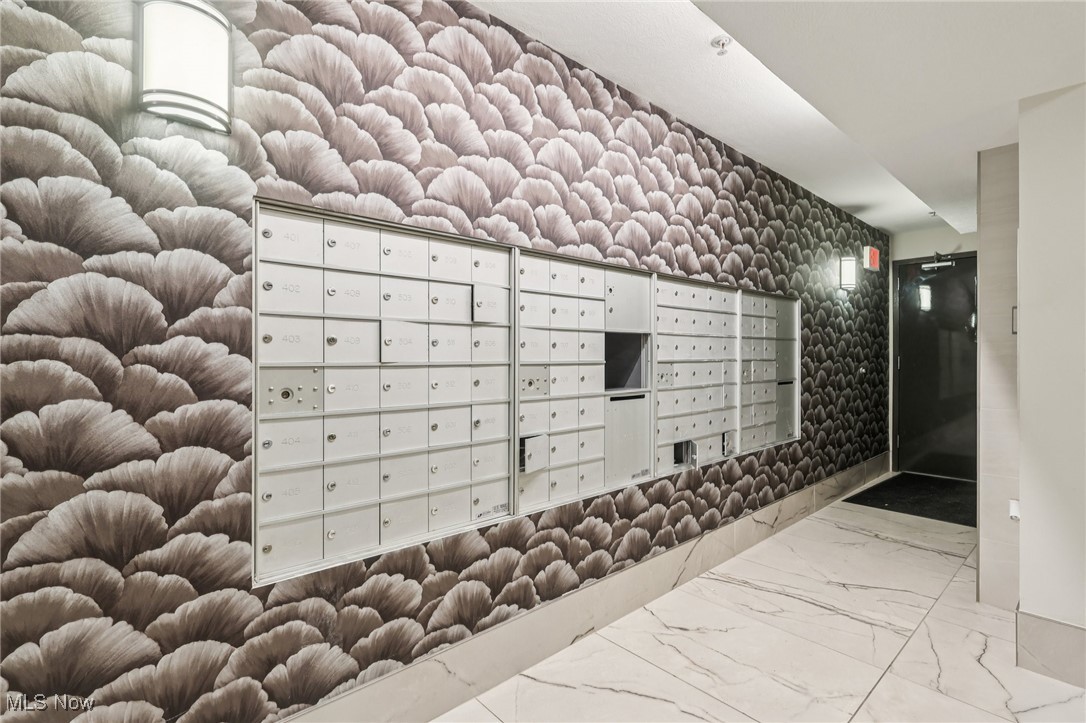 1237 Washington Avenue Cleveland OH 44113